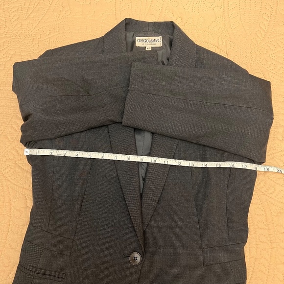 Giorgio Armani Le Collezioni Womens 100% Wool Gray  Blazer Coat Sz 12 - Picture 10 of 12